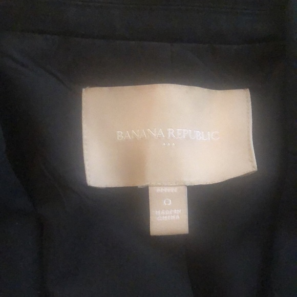 Banana Republic - Picture 3 of 4